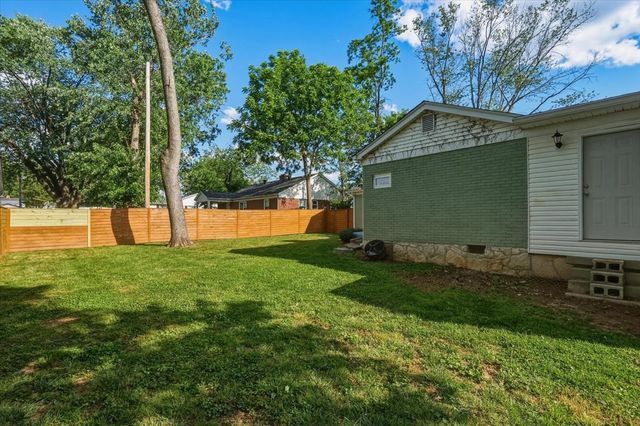 1008 Liberty Way, Bowling Green, KY 42104