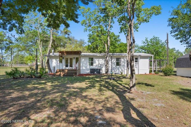 2439 QUARTERHORSE Trail, Middleburg, FL 32068