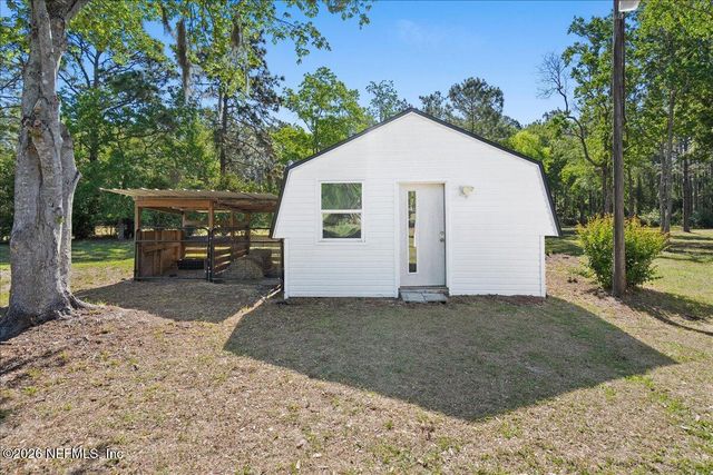 2439 QUARTERHORSE Trail, Middleburg, FL 32068