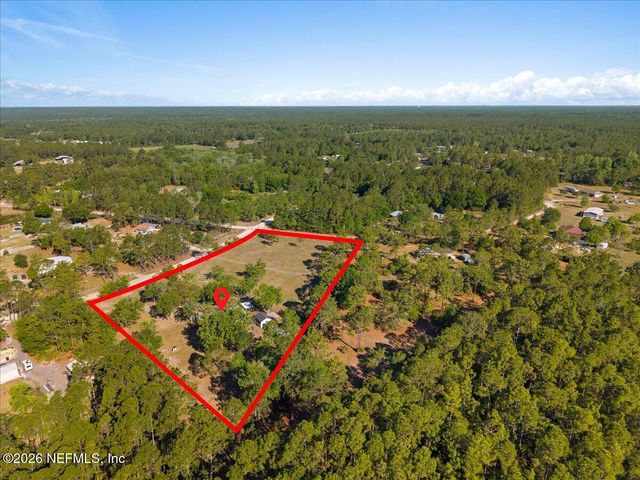 2439 QUARTERHORSE Trail, Middleburg, FL 32068