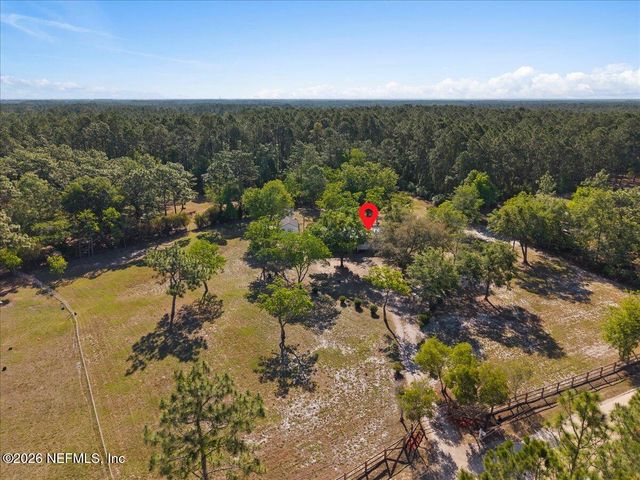 2439 QUARTERHORSE Trail, Middleburg, FL 32068