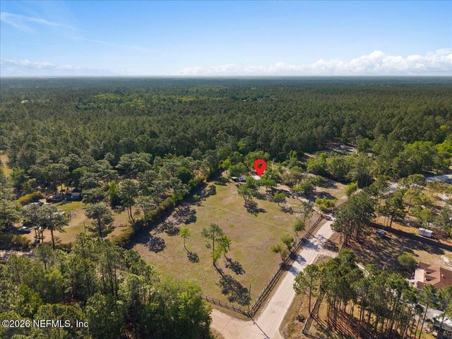 2439 QUARTERHORSE Trail, Middleburg, FL 32068