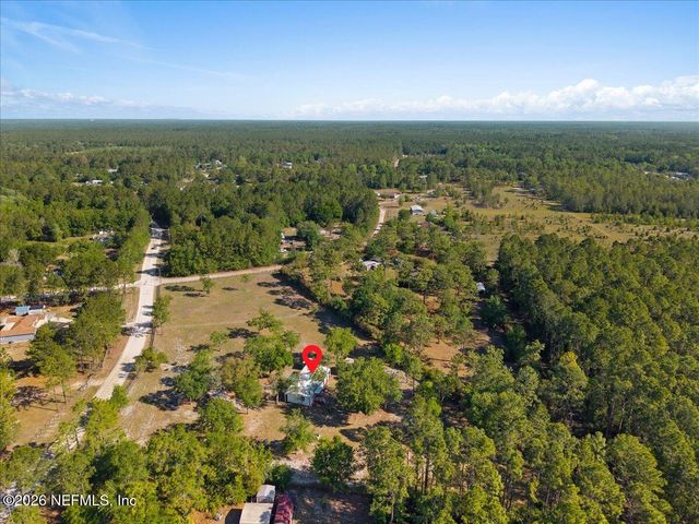 2439 QUARTERHORSE Trail, Middleburg, FL 32068