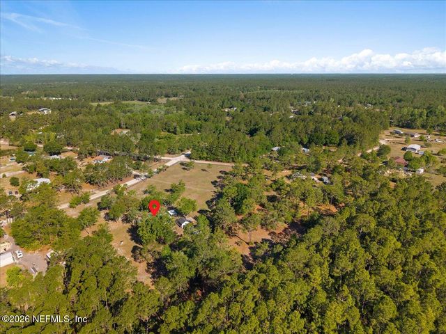 2439 QUARTERHORSE Trail, Middleburg, FL 32068