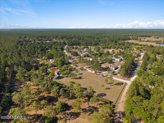 2439 QUARTERHORSE Trail, Middleburg, FL 32068