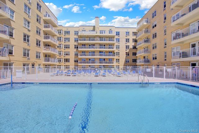 700 Shore Road 7o, Long Beach, NY 11561