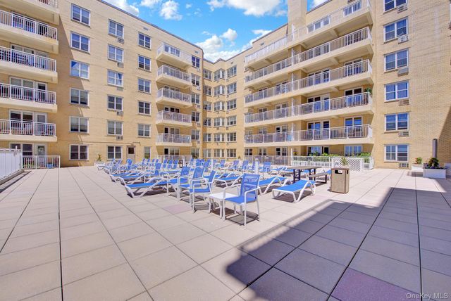 700 Shore Road 7o, Long Beach, NY 11561