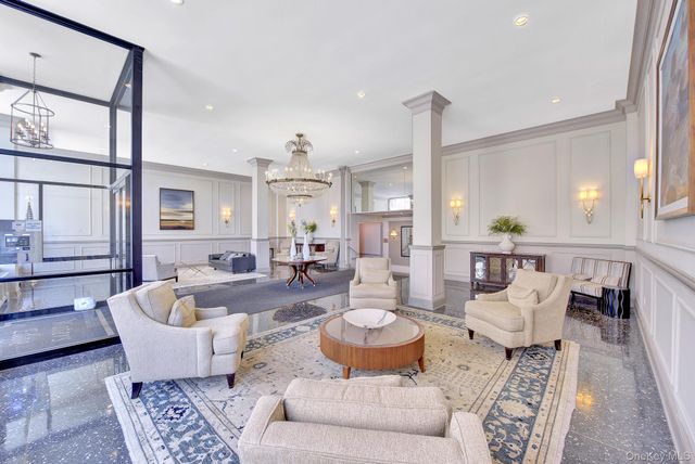 700 Shore Road 7o, Long Beach, NY 11561
