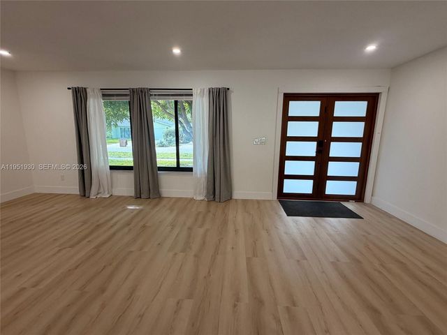 1462 SW 25th Ave 0, Deerfield Beach, FL 33442