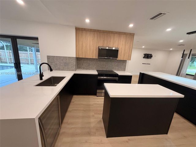 1462 SW 25th Ave 0, Deerfield Beach, FL 33442