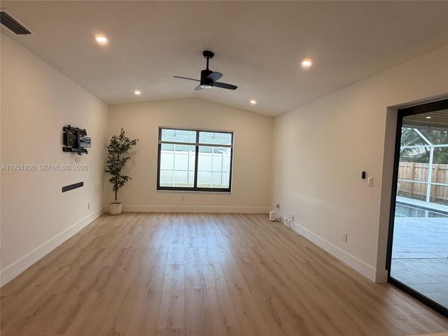 1462 SW 25th Ave 0, Deerfield Beach, FL 33442