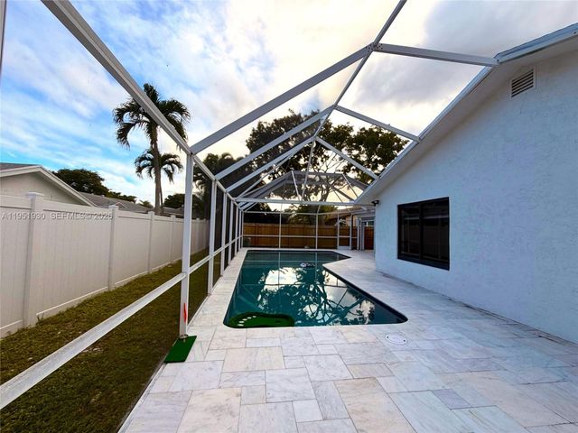 1462 SW 25th Ave 0, Deerfield Beach, FL 33442