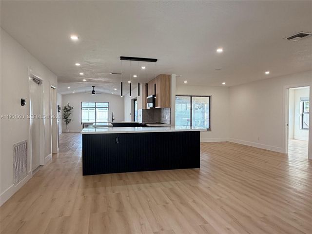 1462 SW 25th Ave 0, Deerfield Beach, FL 33442