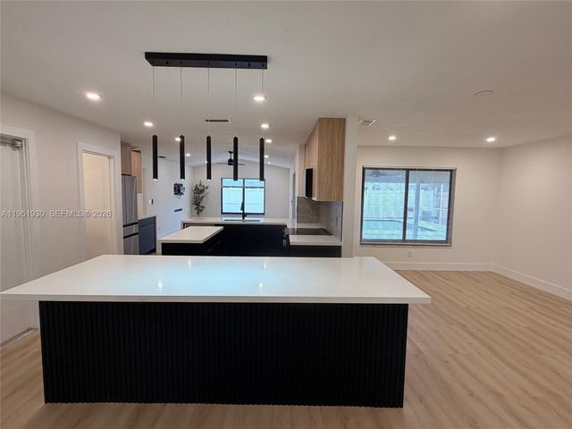 1462 SW 25th Ave 0, Deerfield Beach, FL 33442