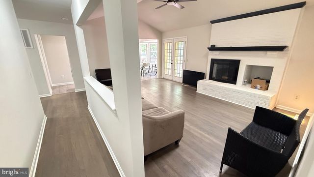 4800 MAURINE CT, Gainesville, VA 20155