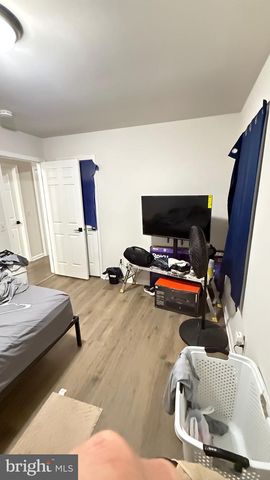 4800 MAURINE CT, Gainesville, VA 20155