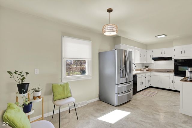 2515 16th Street, Columbus, IN 47201