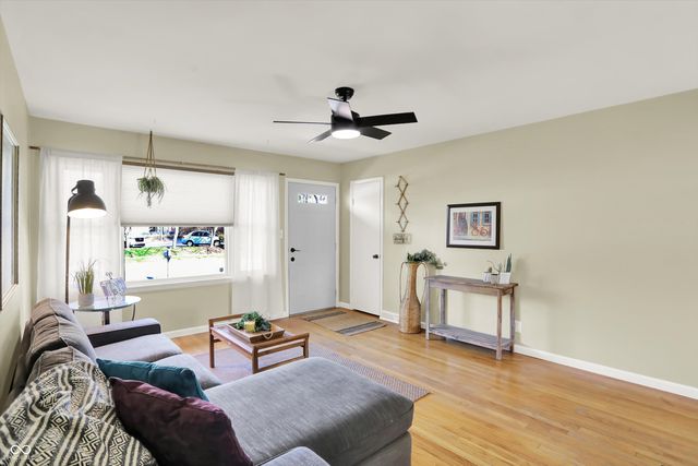 2515 16th Street, Columbus, IN 47201