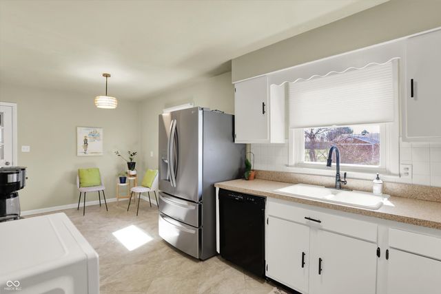 2515 16th Street, Columbus, IN 47201