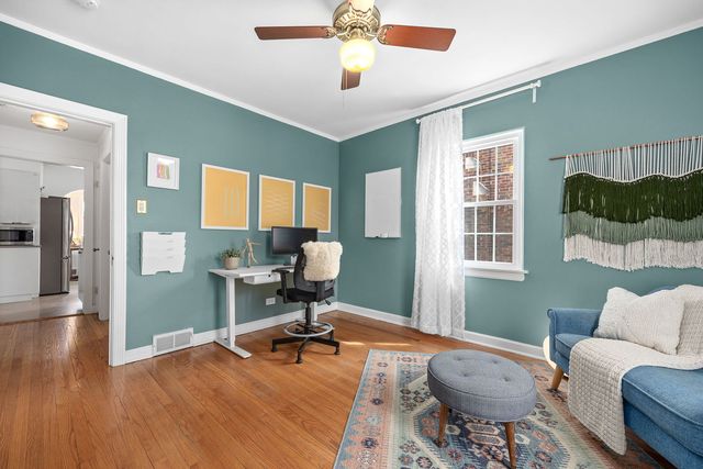 514 Uvedale Road, Riverside, IL 60546