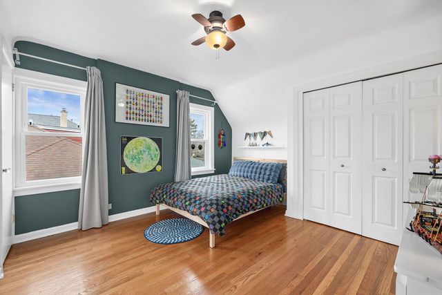 514 Uvedale Road, Riverside, IL 60546