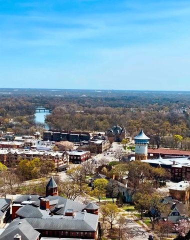 514 Uvedale Road, Riverside, IL 60546