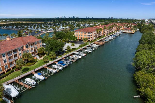5000 CULBREATH KEY WAY 9311, Tampa, FL 33611