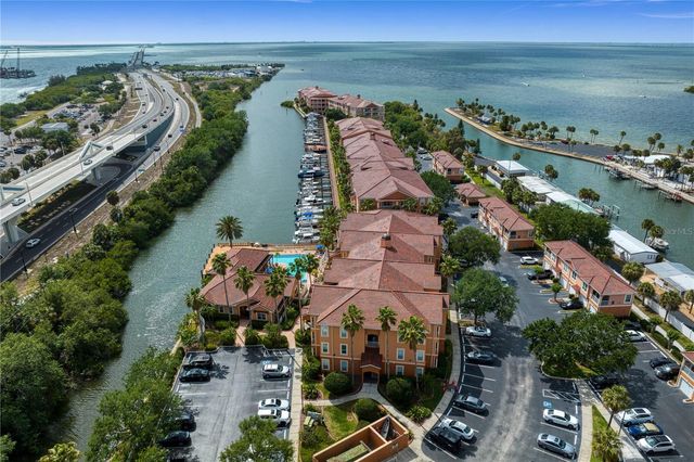 5000 CULBREATH KEY WAY 9311, Tampa, FL 33611