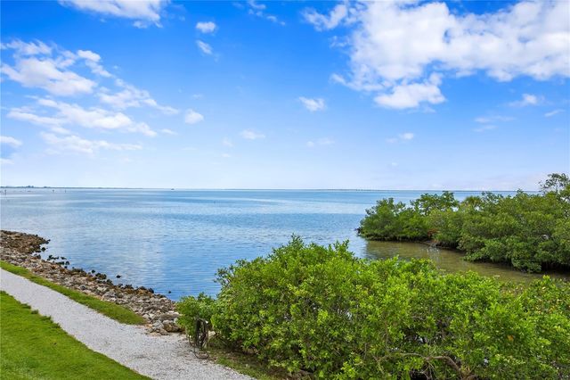 5000 CULBREATH KEY WAY 9311, Tampa, FL 33611