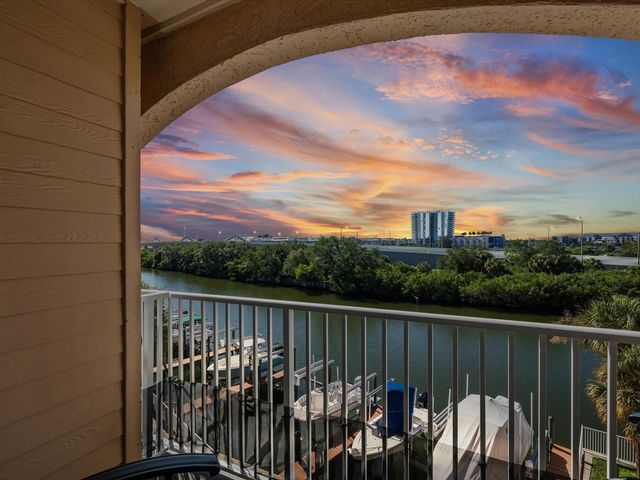 5000 CULBREATH KEY WAY 9311, Tampa, FL 33611
