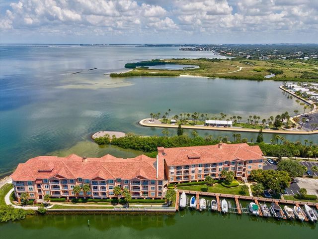 5000 CULBREATH KEY WAY 9311, Tampa, FL 33611