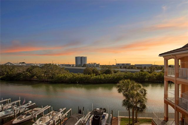 5000 CULBREATH KEY WAY 9311, Tampa, FL 33611