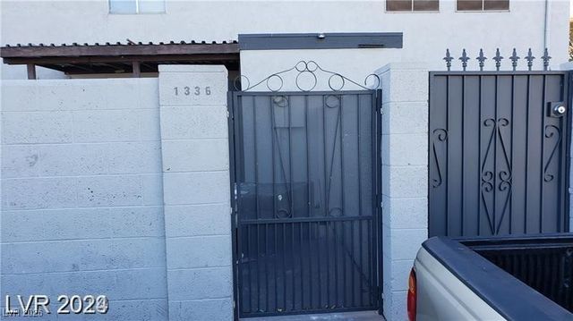 1336 North JONES Boulevard, Las Vegas, NV 89108
