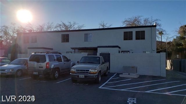 1336 North JONES Boulevard, Las Vegas, NV 89108