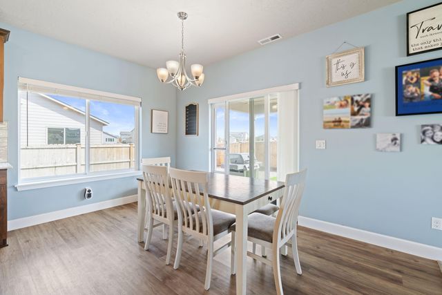 280 NW Double Eagle Avenue, Madras, OR 97741