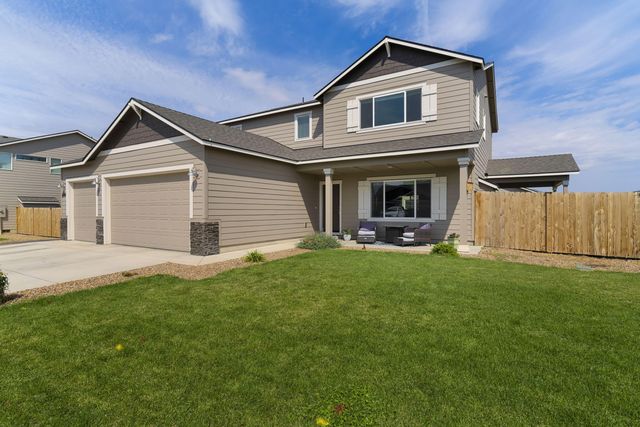 280 NW Double Eagle Avenue, Madras, OR 97741