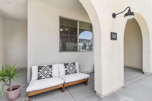 141 Graze Way, Rancho Mission Viejo, CA 92694