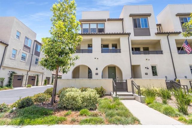 141 Graze Way, Rancho Mission Viejo, CA 92694