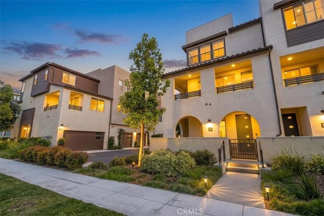 141 Graze Way, Rancho Mission Viejo, CA 92694