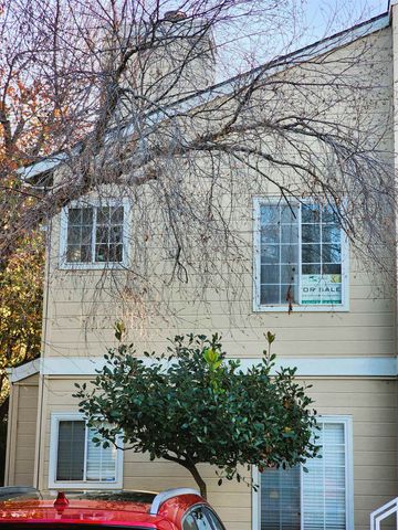 1410 Thrush Ave 3, Ashland, CA 94578