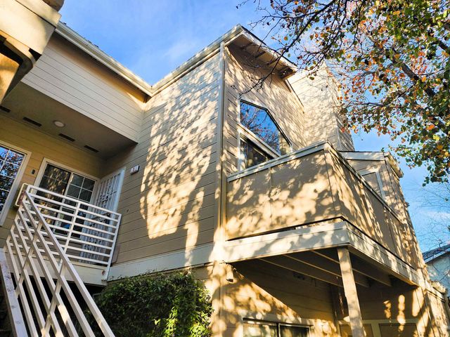 1410 Thrush Ave 3, Ashland, CA 94578