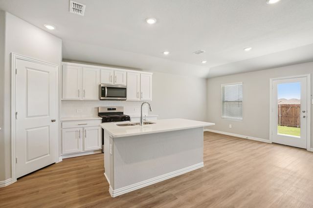 915 Angel Street, Josephine, TX 75173