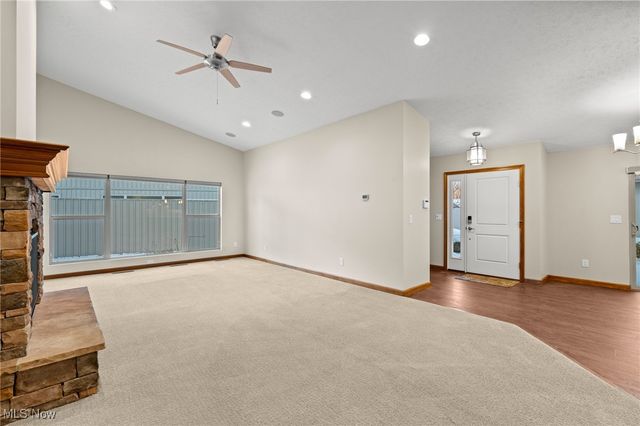 8573 Woodbridge Court, North Ridgeville, OH 44039