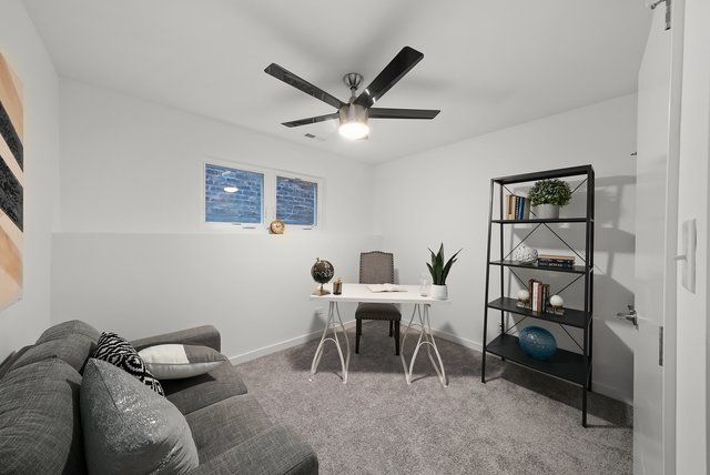 6552 S Evans Avenue, Chicago, IL 60637