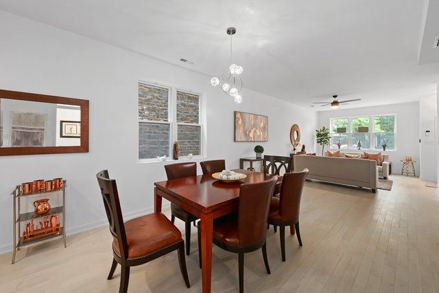 6552 S Evans Avenue, Chicago, IL 60637