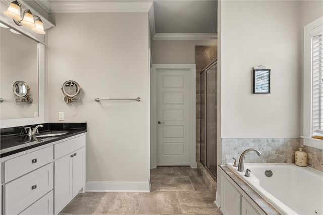 802 Hampstead Heath, Cave Springs, AR 72718