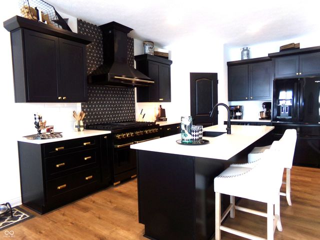 7063 Fowler Drive, Whitestown, IN 46075