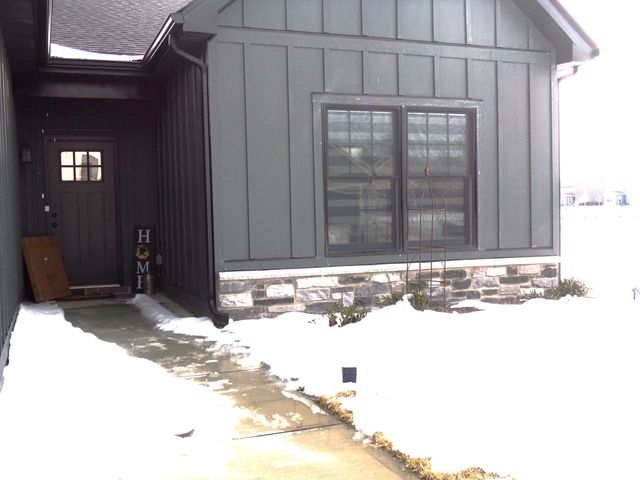 7063 Fowler Drive, Whitestown, IN 46075