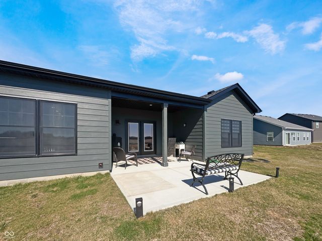 7063 Fowler Drive, Whitestown, IN 46075