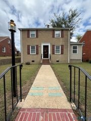 618 N 39th St, Richmond, VA 23223